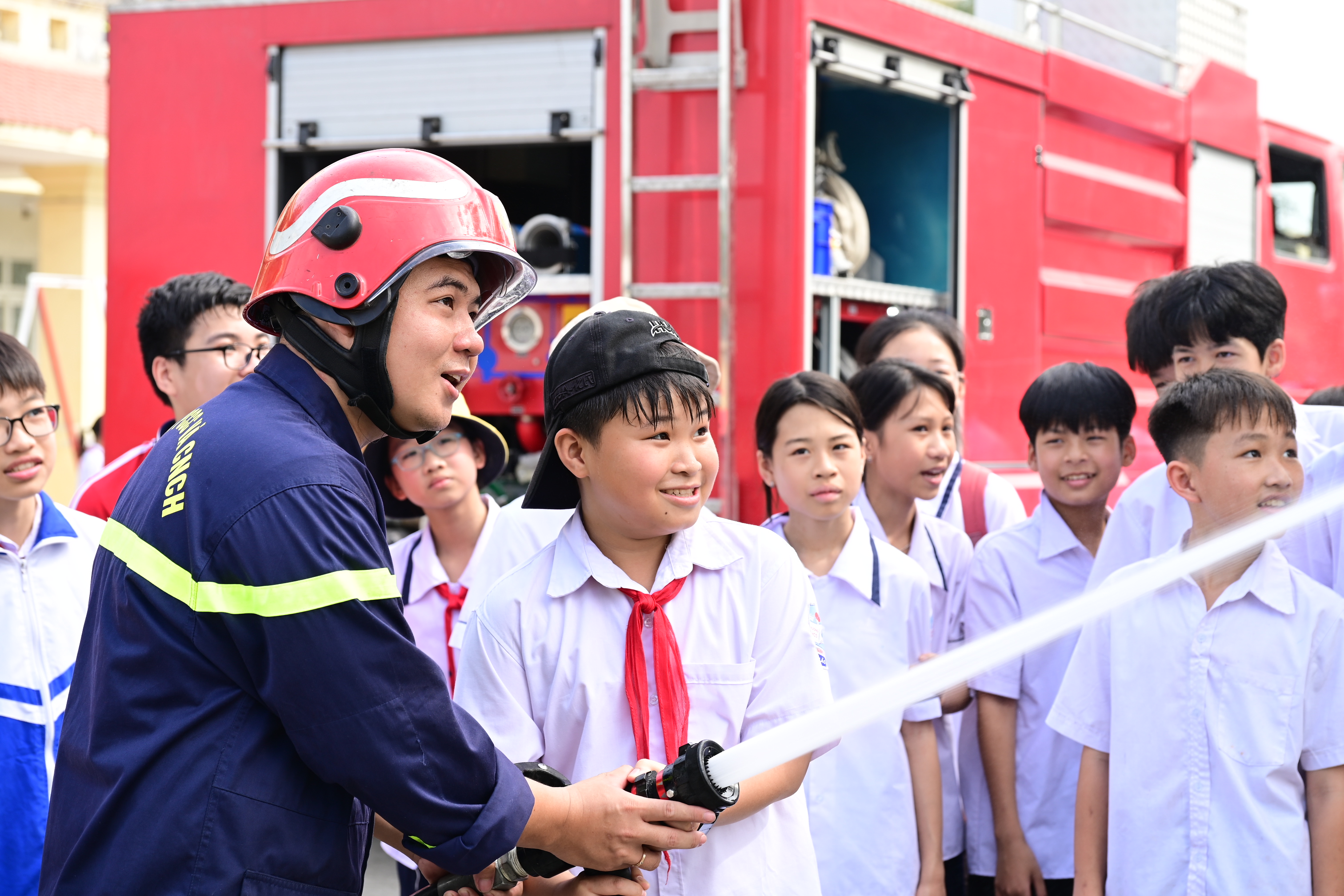 Thông báo về chương trình “Học làm chiến sĩ Công an” năm 2025